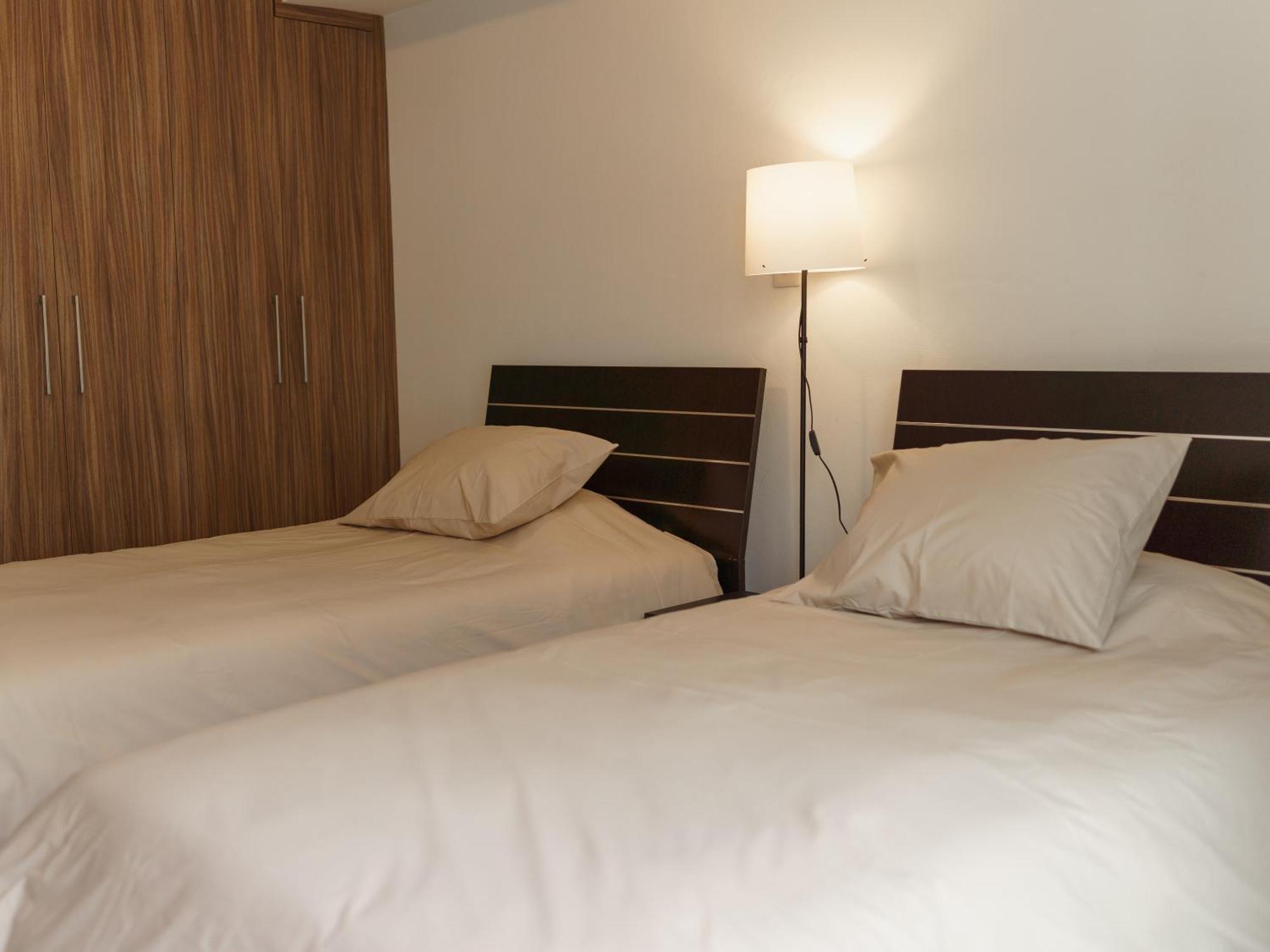 Halcyon Central Apartment Larnaca Extérieur photo